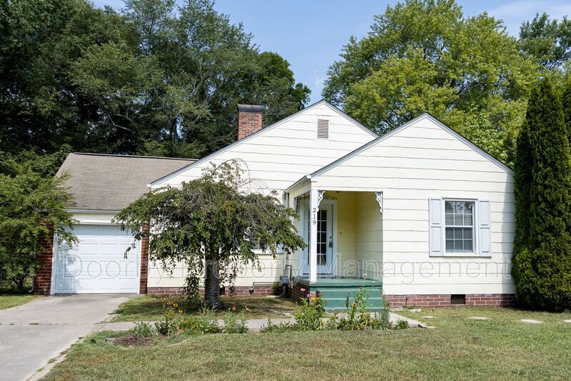 219 Sequoia Dr in Chattanooga, TN - Foto de edificio