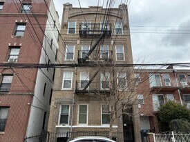 25-45 44th Street, 2F in Queens, NY - Building Photo