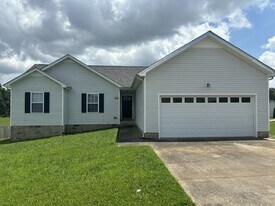 409 Athena Dr in Clarksville, TN - Building Photo