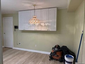 519 Fowler Ave in Franklin Square, NY - Building Photo - Building Photo