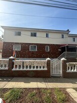 145-59 107th Ave in Queens, NY - Building Photo