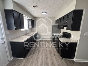 211 Peachtree Rd in Nicholasville, KY - Building Photo - Building Photo