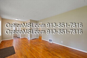 3114 S Vermont Ave in Independence, MO - Foto de edificio - Building Photo