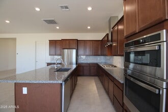 826 Golden Ore Pass in Apache Junction, AZ - Building Photo - Building Photo