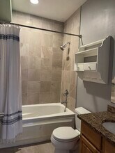 1430 N Maplewood Ave in Chicago, IL - Building Photo - Building Photo