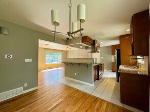 3343 W Wagon Trail Dr in Englewood, CO - Building Photo - Building Photo