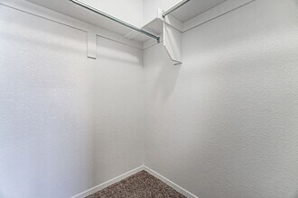 6609 SW Warrington Rd in Bentonville, AR - Building Photo - Building Photo