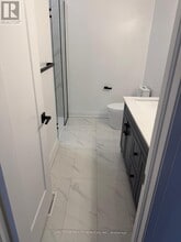 7 Santa Barbara Ln in Halton Hills, ON - Building Photo - Building Photo