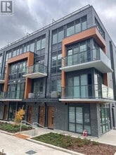 71 Curlew Dr in Toronto, ON - Building Photo - Building Photo