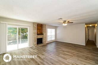 5919 Autumn Lake in San Antonio, TX - Building Photo - Building Photo
