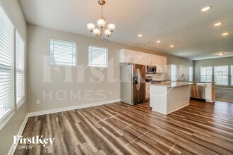 1158 Dornoch Dr in Lancaster, OH - Building Photo - Building Photo