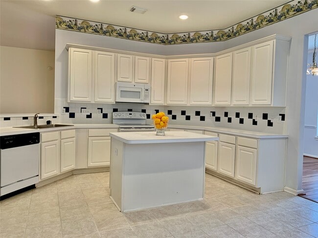 property at 1015 Tennyson Dr