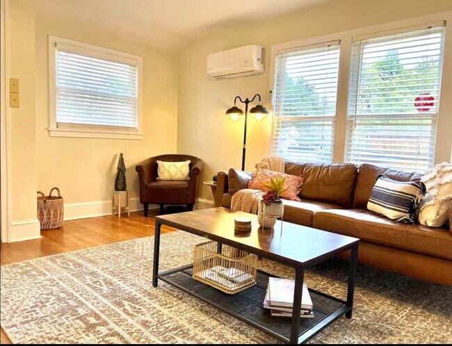 1515 W Concho Ave in San Angelo, TX - Building Photo - Building Photo