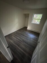 27 Hillside Ave, Unit 8 in Monticello, NY - Building Photo - Building Photo