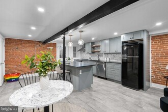 1616 Kilbourne Pl NW in Washington, DC - Building Photo - Building Photo