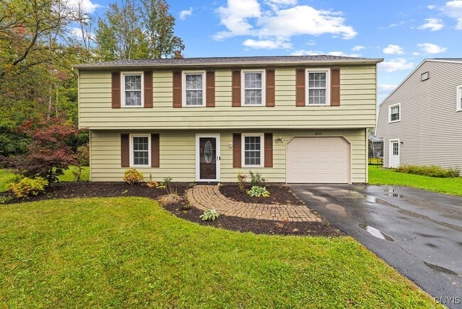 property at 3059 Hayfield Ln