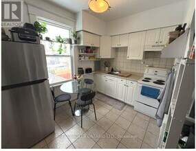 124 Hallam St in Toronto, ON - Building Photo - Building Photo