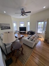 110 Summit Ave, Unit 2 in Winthrop, MA - Building Photo - Building Photo
