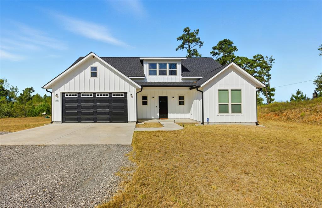 152 Spring Hollow Trail in Smithville, TX - Building Photo