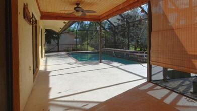 2219 Gabriel Ln in West Palm Beach, FL - Building Photo - Building Photo