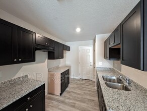 6418 Paragon St in Jacksonville, FL - Building Photo - Building Photo