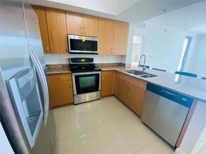 1830 Radius Dr, Unit 1004 in Hollywood, FL - Building Photo - Building Photo