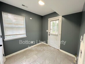 1543 Newfound Hollow Dr in Charlotte, NC - Building Photo - Building Photo