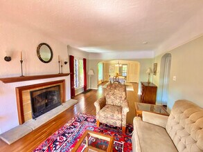 3574 Lynnfield Rd in Shaker Heights, OH - Building Photo - Building Photo