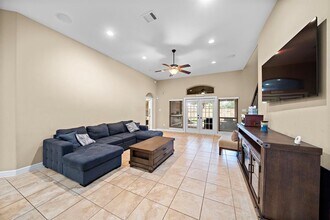 4711 Salinas Ln in League City, TX - Building Photo - Building Photo