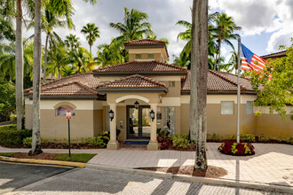 The Barrington Club in Coral Springs, FL - Building Photo - Building Photo