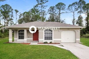 3303 69th St W in Lehigh Acres, FL - Building Photo
