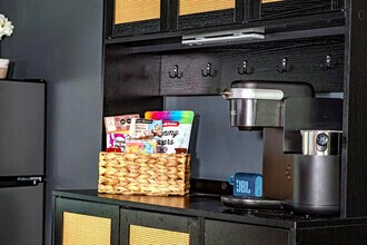 1818 W 39th St in Austin, TX - Building Photo - Building Photo