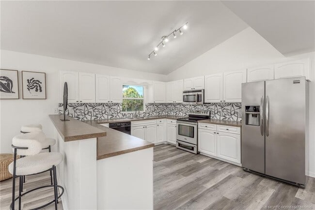 property at 7492 SW 40th Terrace