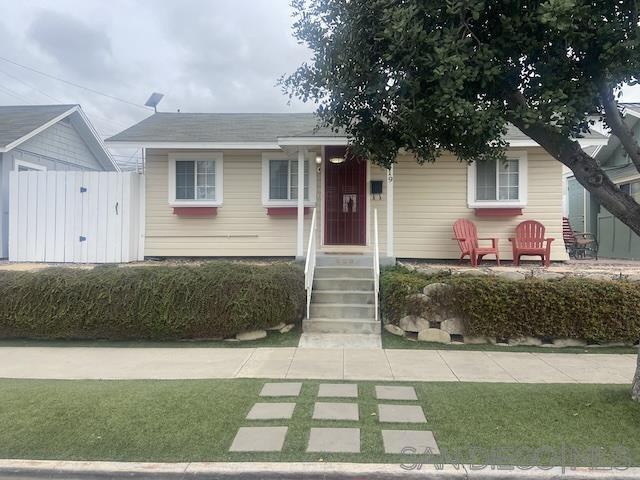 419 4th St in Coronado, CA - Building Photo - Building Photo