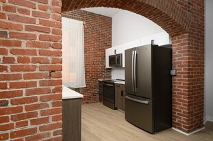 Carriage Wheel Lofts Apartments