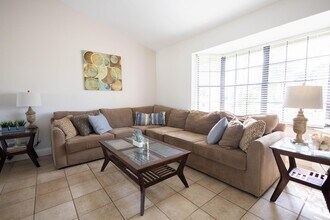 13454 Columbine Ave in Wellington, FL - Building Photo - Building Photo