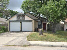 10114 Terra Oak in San Antonio, TX - Building Photo