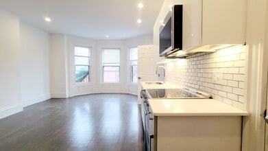 255 Newbury St, Unit 270 in Boston, MA - Building Photo - Building Photo