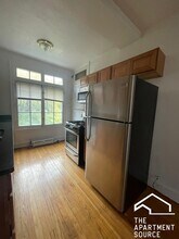 911 Elmwood Ave in Evanston, IL - Building Photo - Building Photo