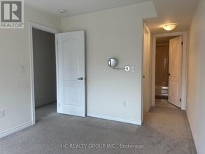 181 Parktree Dr in Vaughan, ON - Building Photo - Building Photo