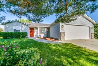 5603 S Snapdragon Pl in Boise, ID - Building Photo - Building Photo