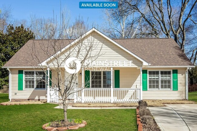 property at 4067 Zebulon Ave SW