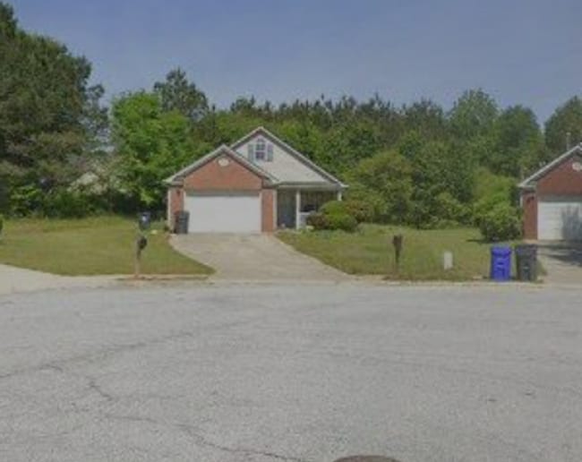 property at 7910 Four Oaks Ct