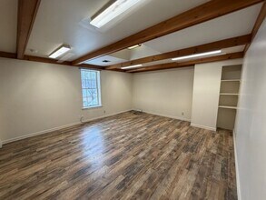 100 W Main St in Bath, PA - Building Photo - Building Photo