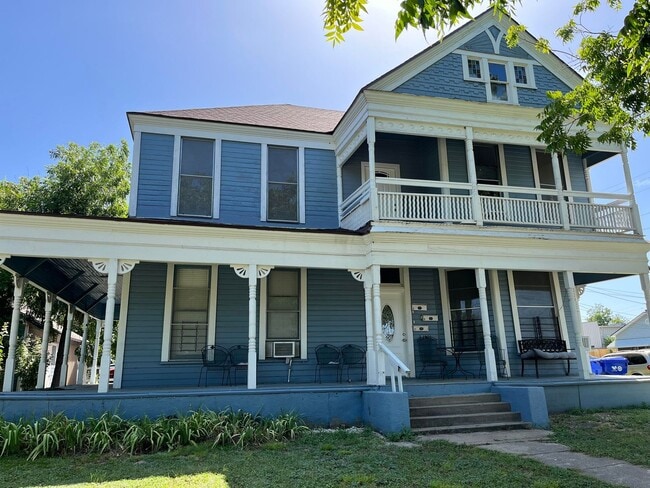 property at 2624 N 17th St