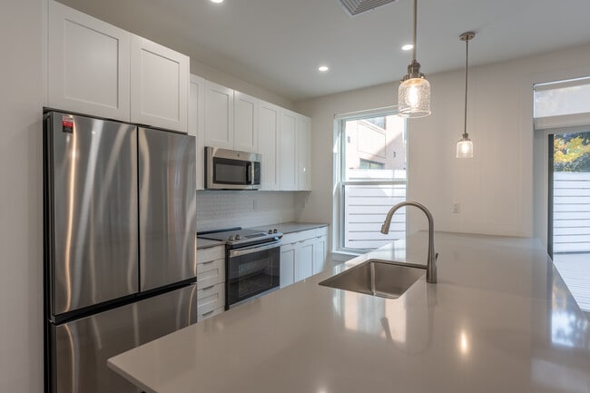 15 Parkview in Bronxville, NY - Building Photo - Building Photo