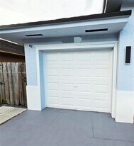 20100 NW 37th Ave in Miami Gardens, FL - Building Photo