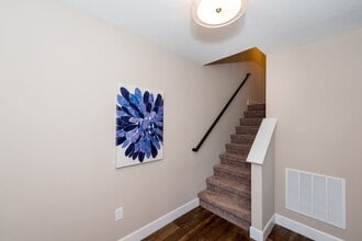 124 Katelyn Dr in New Oxford, PA - Building Photo - Building Photo