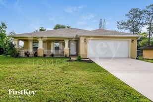 18533 Orlando Rd in Ft. Myers, FL - Building Photo