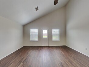 7234 Basque Country Dr in Magnolia, TX - Building Photo - Building Photo